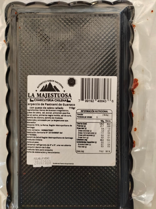 Carpaccio de Pastrami de guanaco con queso de cabra